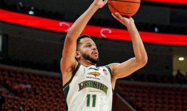 开云APP-CCTV5直播！辽宁VS山西复仇之战，莫兰德统治内线，洛佩斯要冲前8